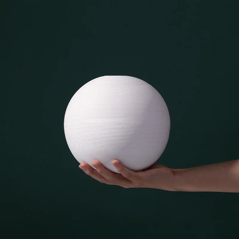 Nivea Sphere Vases