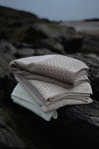 Knit Scallop Throws