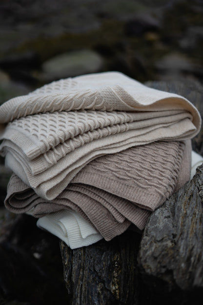 Knit Scallop Throws